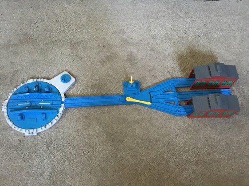 Tomy trackmaster turntable - turntable, &
