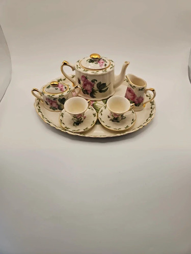Vintage regal porcelain - vintage,