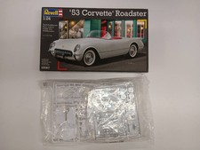 REVELL 1/24 07067 53 CORVETTE