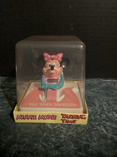 Minnie mouse talking - talking, time