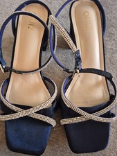 *NEW* QUIZ BLUE Women's   SPARKLY SANDALS ~ Size 8