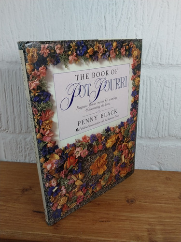 The book pot pourri - the,