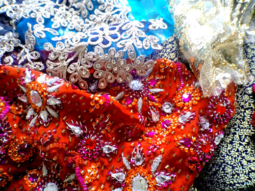 400g sari fabric - 400g, of