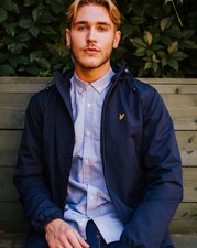 Lyle And Scott Zip Through