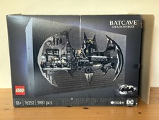 LEGO Batcave Shadow Box 76252