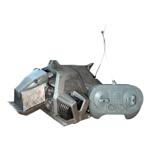 Robot wars remote control - robot,