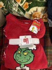 BNWT PRIMARK THE GRINCH FLEECE