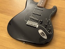 Fender squier stratocaster - squier,