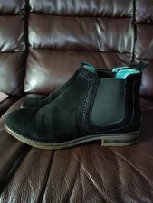 Moshulu Black Suede Chelsea