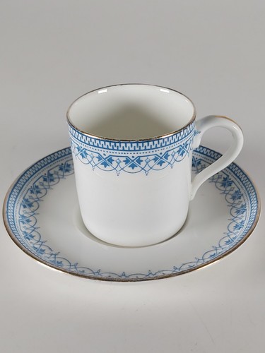 Antique aynsley blue and white - antique,