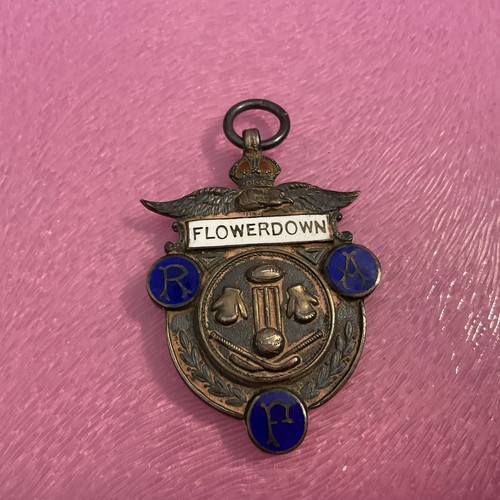 Raf flowerdown inter hut - inter-,