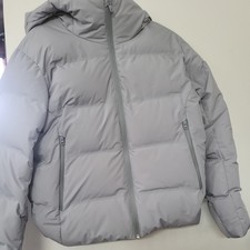 UNIQLO Seamless Down Parka 3D