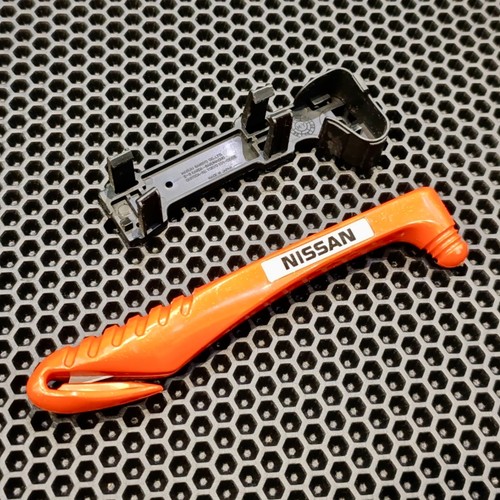 Nissan rescueman skyline - rescueman,