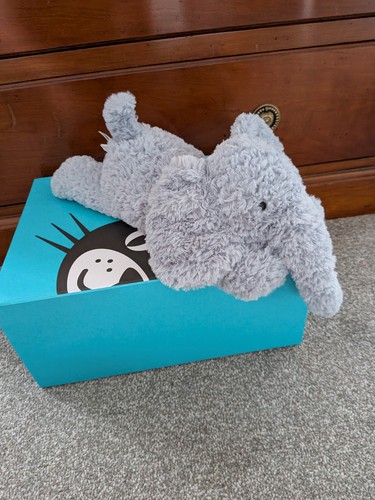 Bnwt genuine jellycat - jellycat, retired