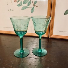 Vintage Petite Green