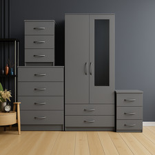 2 Door Wardrobe With 2 Draws