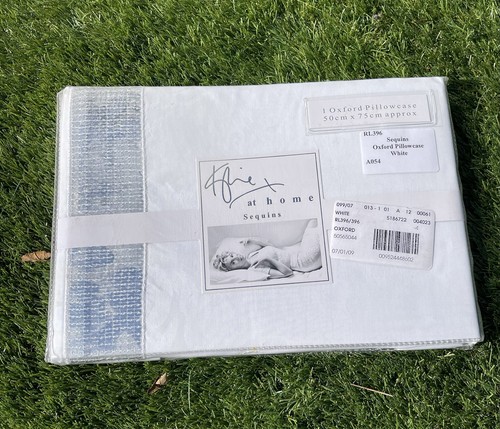 Rare new kylie home white - rare,