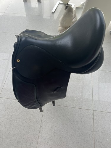 Black country dressage saddle - country,
