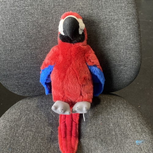 Aspro red scarlet macaw parrot - red,