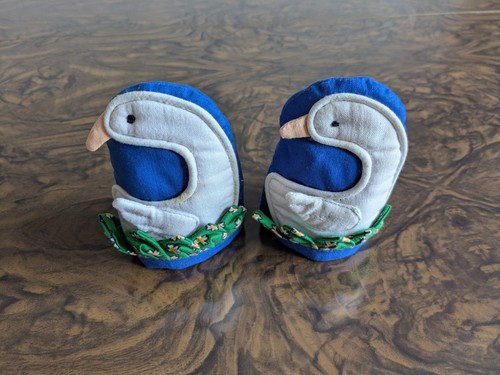 Pair egg cossies - a,