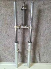 Yamaha YBR 125 Custom - Front