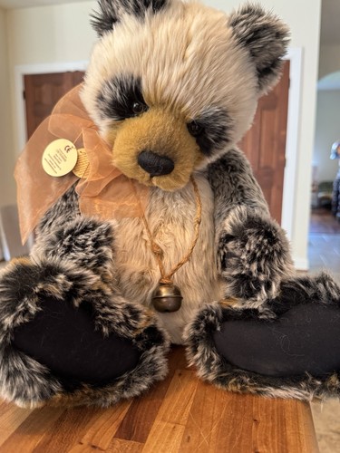 Charlie bears manfred - charlie,