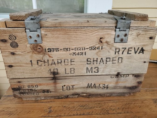 Vintage 1953 military charge - 1953,