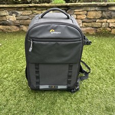 Lowepro Adventura  BP 300 III