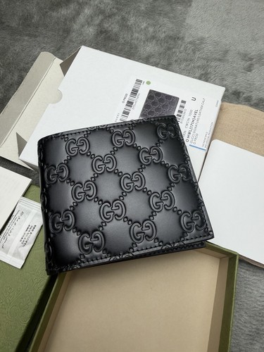 Gucci embossed black - gucci, gg