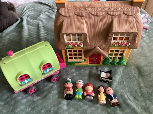 Early learning centre - learning,