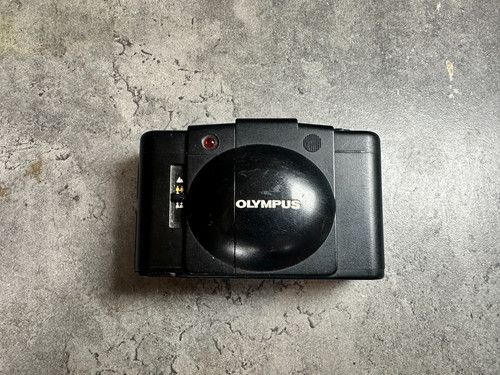 Olympus xa2 35mm - xa2, clamshell