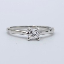 Platinum 1/3ct The Leo Natural