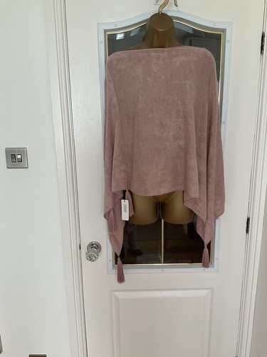 Stunning dusky pink poncho - stunning,