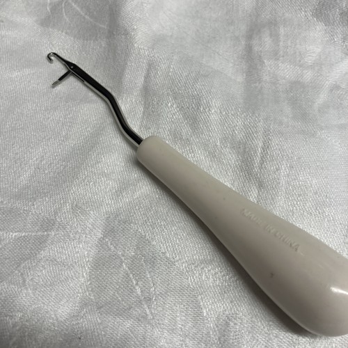 Vintage readicut wool hook - vintage,
