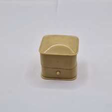 Vintage Antique Bakelite Ring Box Unbranded Cream 