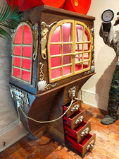 GALLEON DRINKS DISPLAY