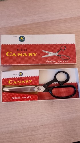 Vintage red canary pinking - vintage,