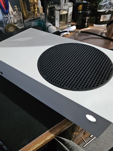 Xbox series with 2 - xbox,
