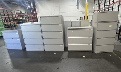 Assorted filing cabinets - , —