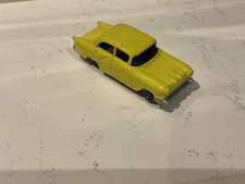 1957 Lesney Matchbox 1-75 No.45 Vauxhall Victor 1/72 Scale - Yellow 