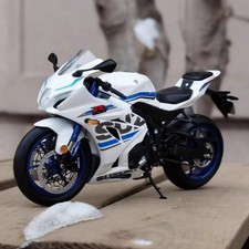 LCD 1/12 Scale Suzuki GSX-R