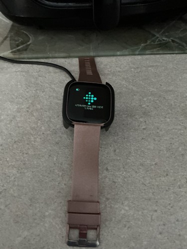 Fitbit versa activity - versa,