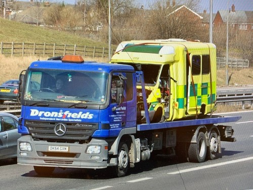 Mercedes truck photo withdrawn - mercedes,