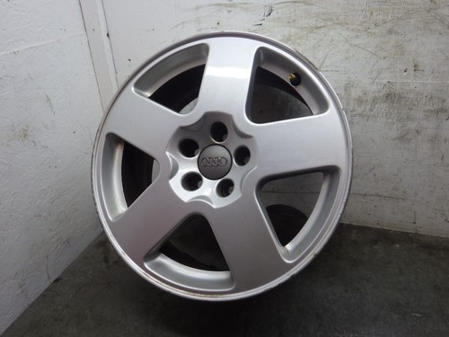 Audi mk1 2000 alloy - 2000,