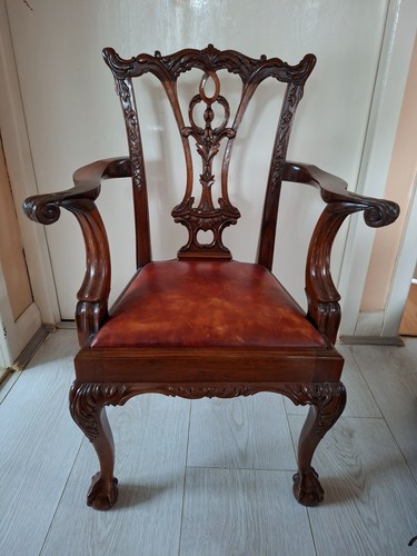 Vintage childs chair - , in