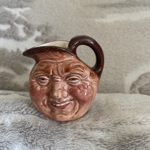 Miniature vintage royal dalton - miniature,