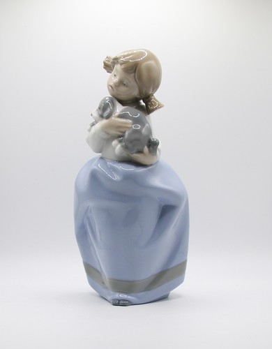 Nao lladro figurine girl - nao,