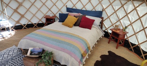 Luxury glamping yurt - luxury,
