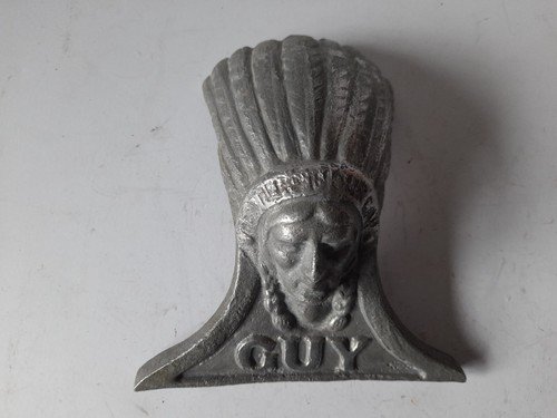 Guy lorry badge ford - ,