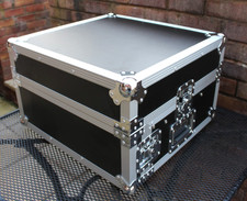 Citronic 19"  Mixer Flightcase - 8U plus extra rack spaces at the front